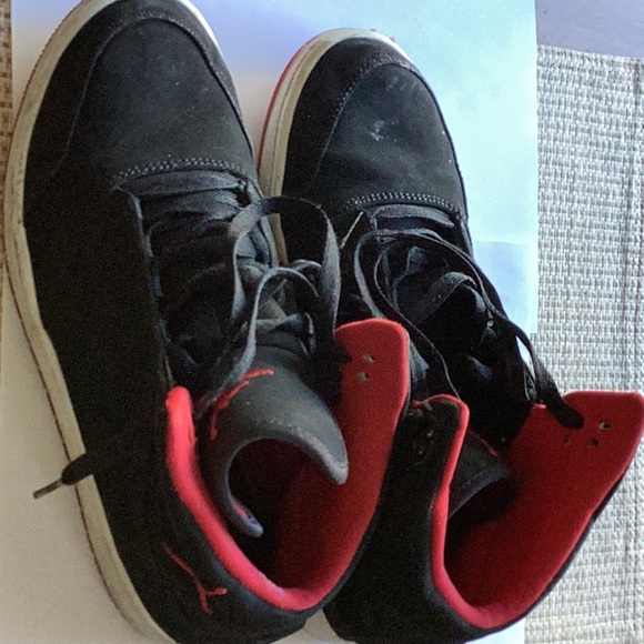 Nike Air Jordan size 9 shoes - Picture 1 of 3